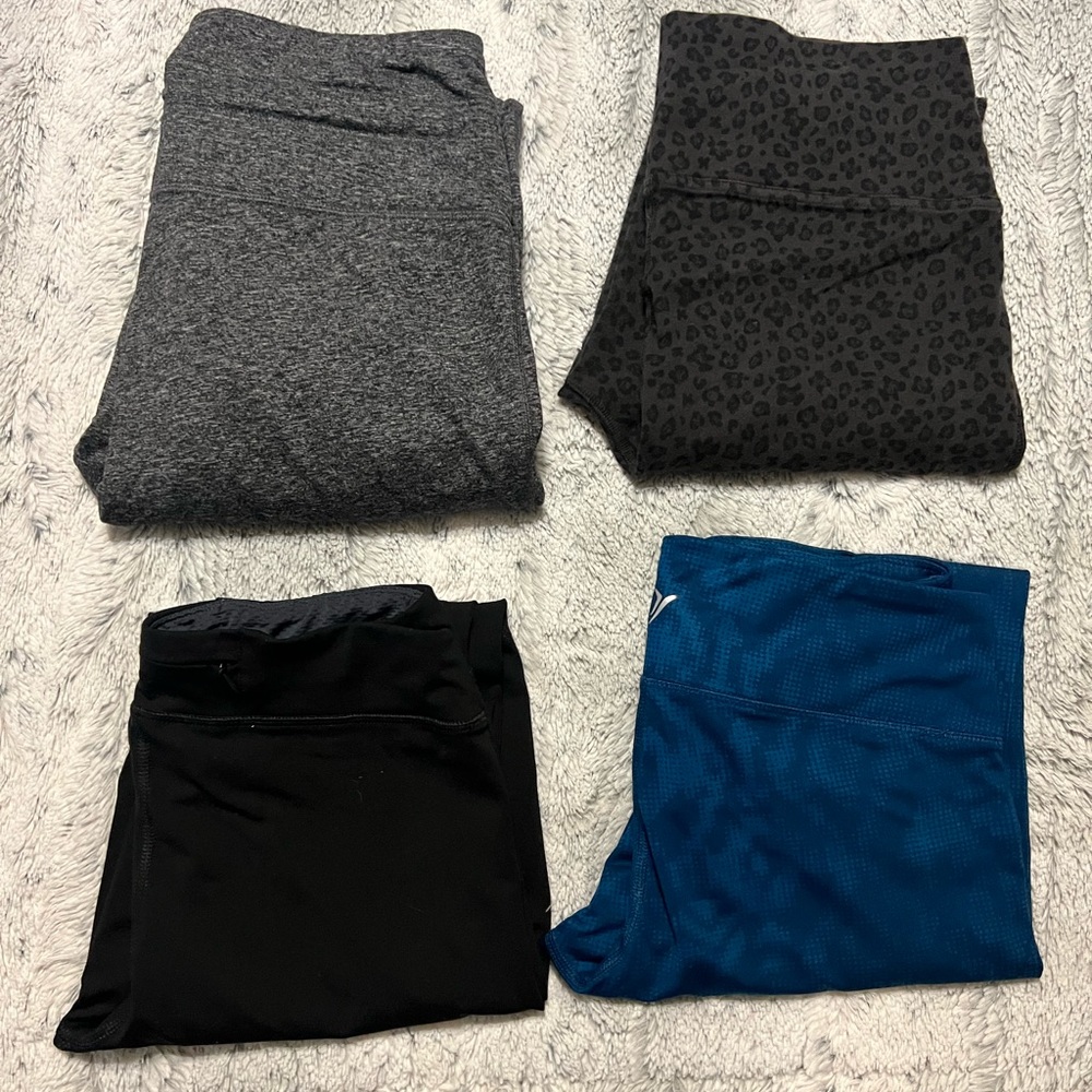 4 OLD NAVY Leggings… yes. 4! Medium
